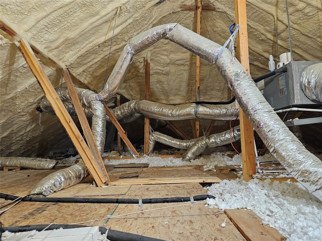 Lea Crest - Residential