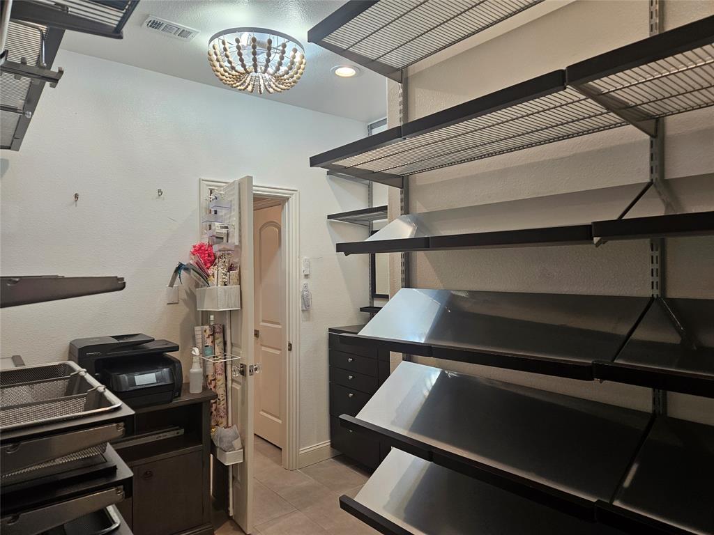 Lea Crest - Residential