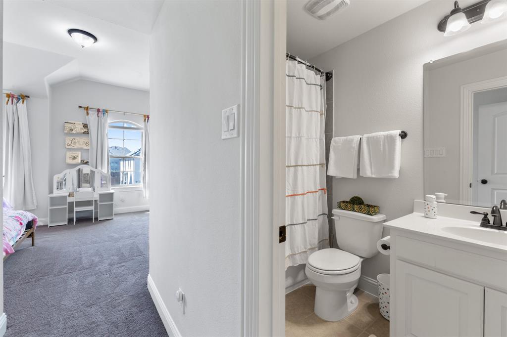 Lake Forest Ph Ia - Residential