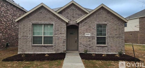 Photo of 10029 Little Tree Lane, Fort Worth, TX 76179 (MLS # 21331063)