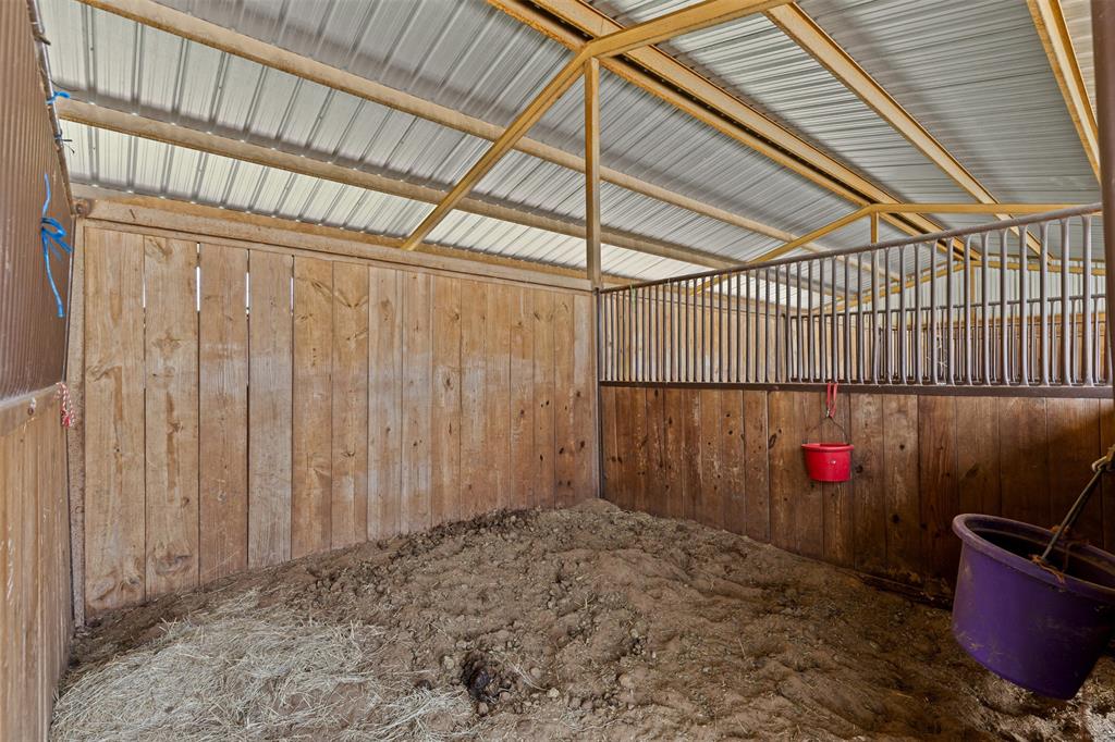 Gadi west - Residential Income