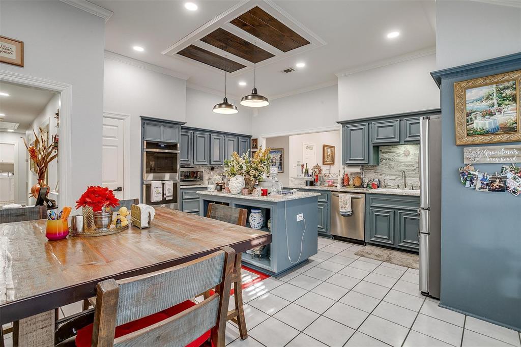 8021 Sunscape Lane
