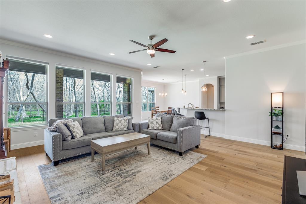 Courtyard On The Creek - Residential