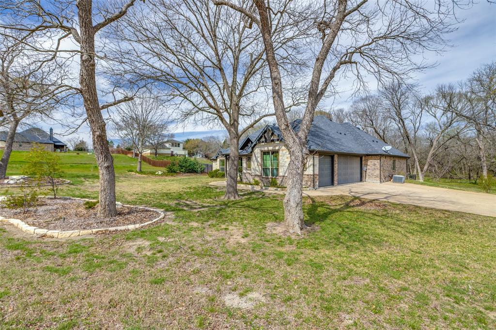 Courtyard On The Creek - Residential