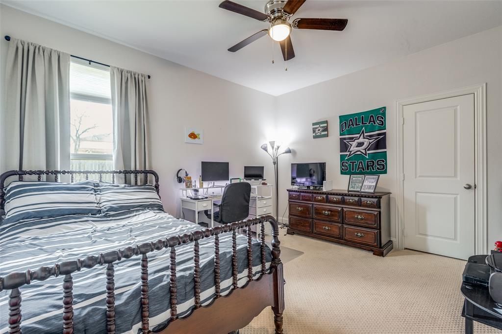 Courtyard On The Creek - Residential