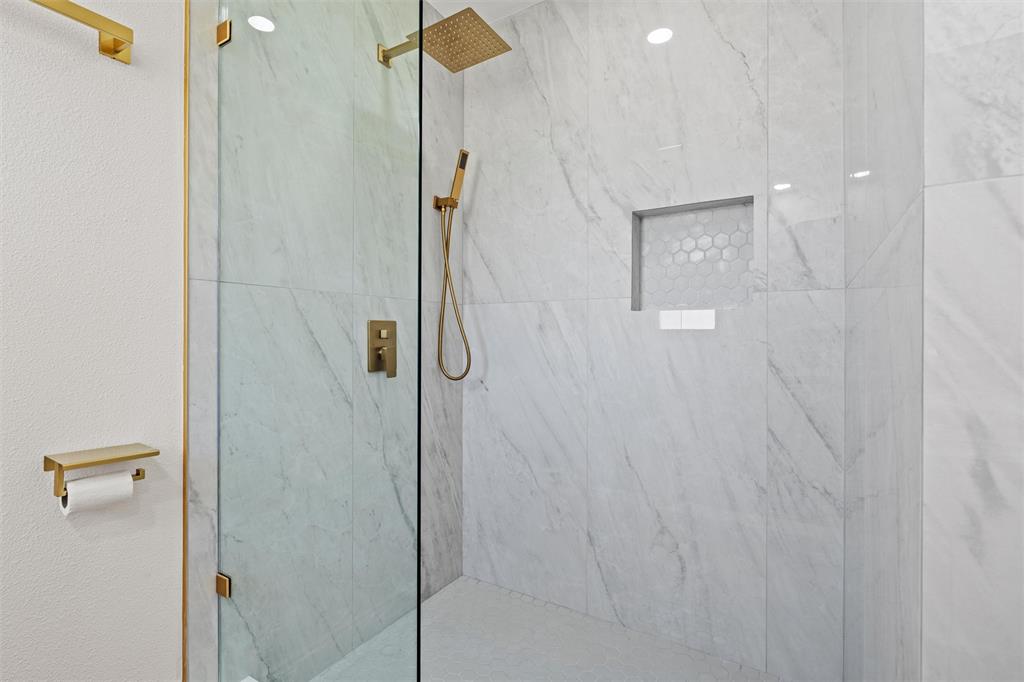 Briarwood Estates - Residential