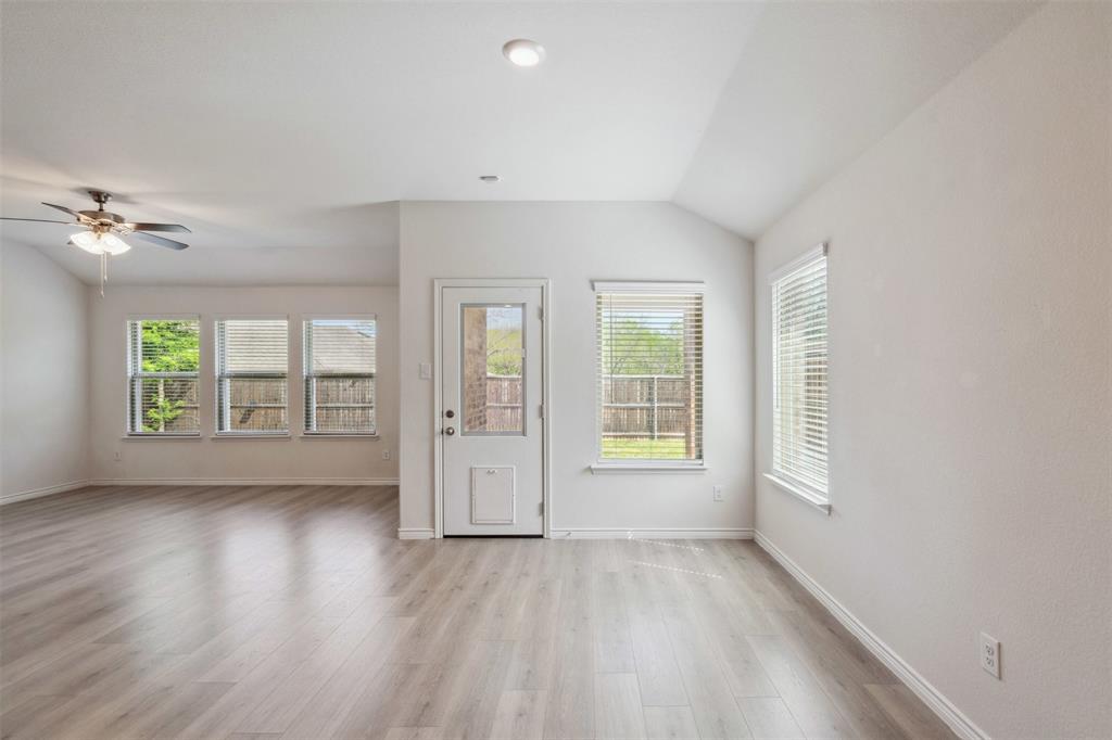 Anna, Texas 75409, United States, 4 Bedrooms Bedrooms, ,2 BathroomsBathrooms,Residential,Pending,110406