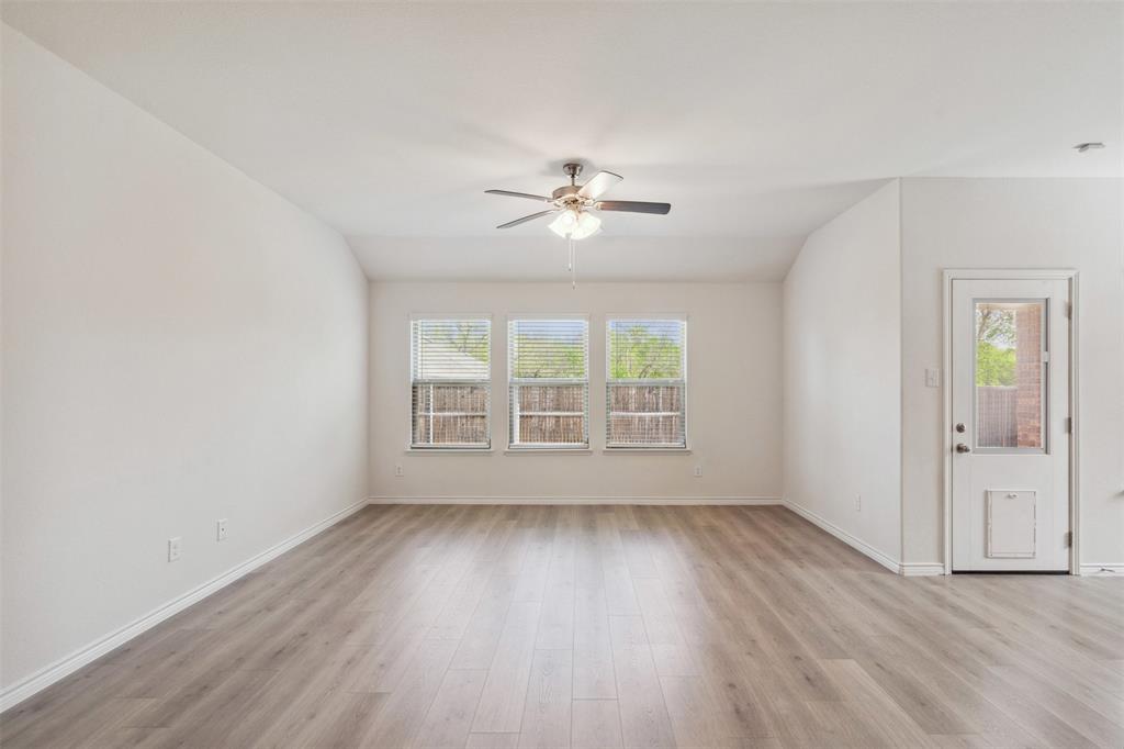 Anna, Texas 75409, United States, 4 Bedrooms Bedrooms, ,2 BathroomsBathrooms,Residential,Pending,110406