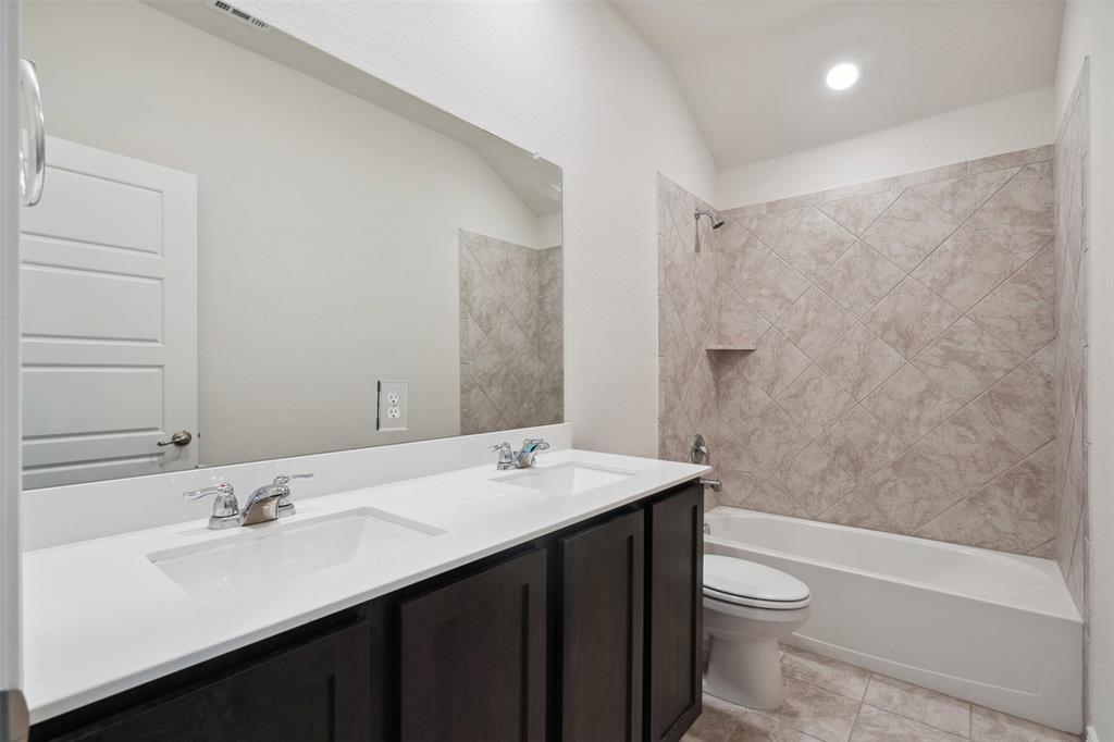 Anna, Texas 75409, United States, 4 Bedrooms Bedrooms, ,2 BathroomsBathrooms,Residential,Pending,110406