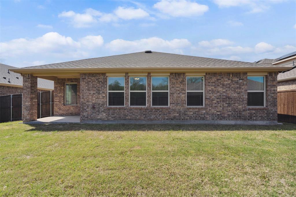 Anna, Texas 75409, United States, 4 Bedrooms Bedrooms, ,2 BathroomsBathrooms,Residential,Pending,110406