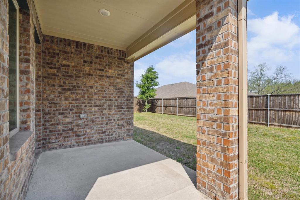 Anna, Texas 75409, United States, 4 Bedrooms Bedrooms, ,2 BathroomsBathrooms,Residential,Pending,110406