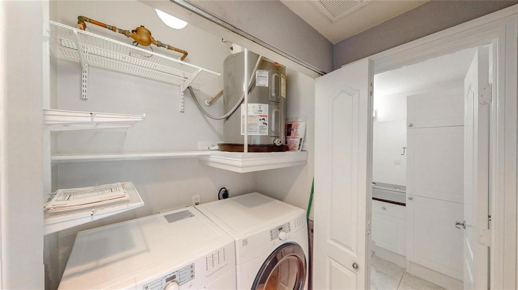 Wyndemere Condo - Residential Lease