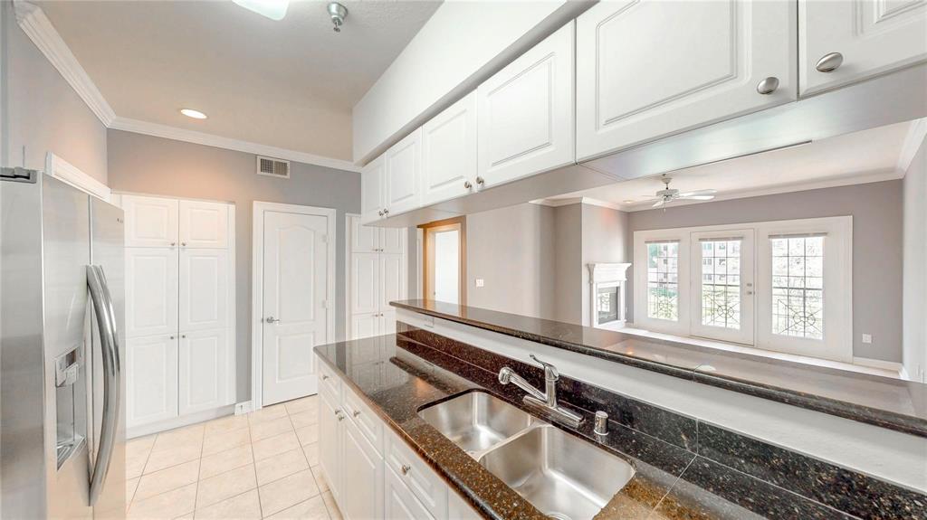 Wyndemere Condo - Residential Lease