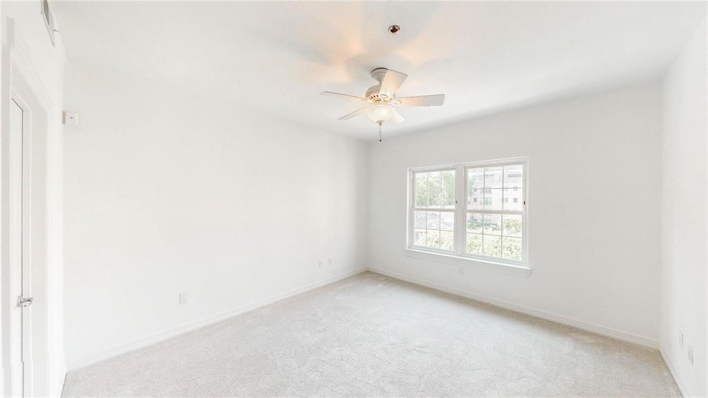 Wyndemere Condo - Residential Lease