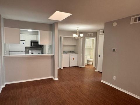 9520 Royal Lane 317 Dallas TX 75243