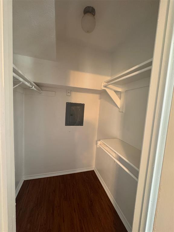 Royal Lane Hlnds Condos - Residential