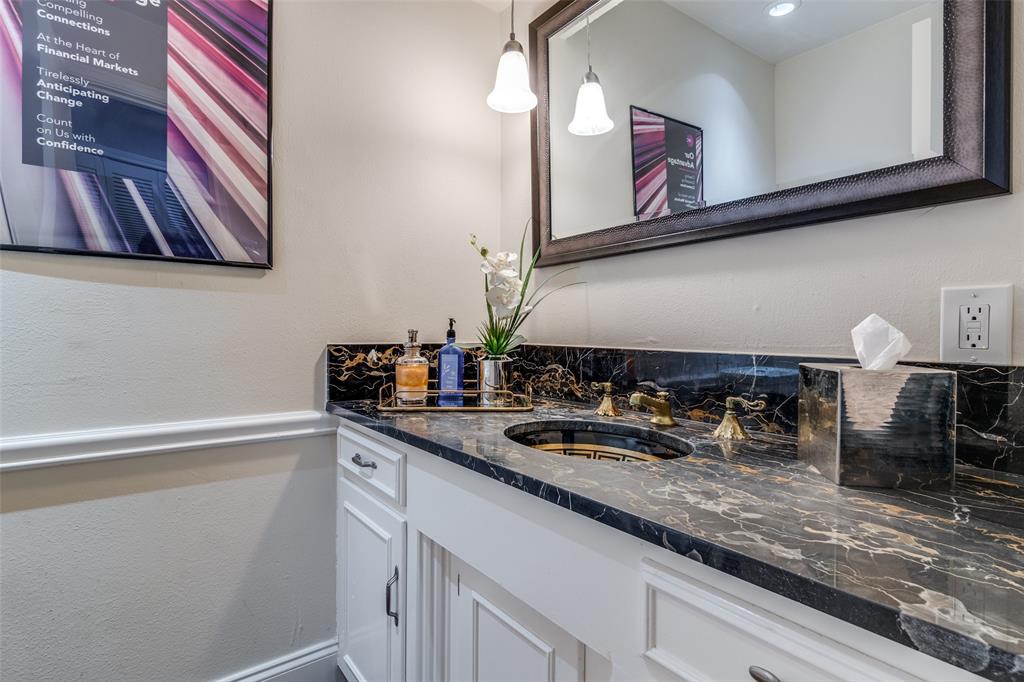 Overlands Add - Commercial Lease