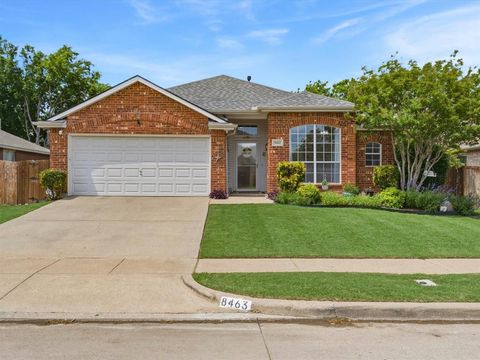 Photo of 8463 Muirwood Trail, Fort Worth, TX 76137 (MLS # 21244281)