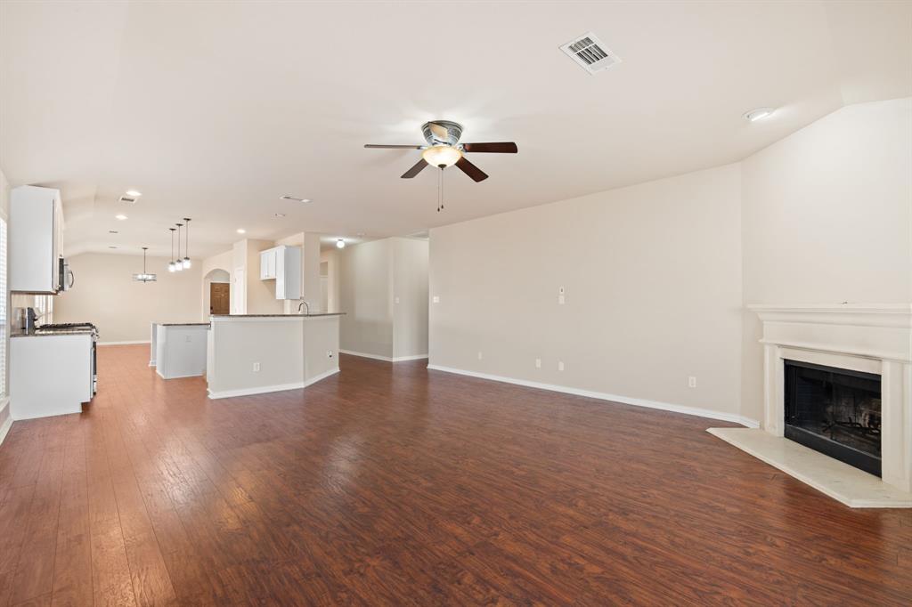 RIDGEVIEW FARMS - Residential Lease