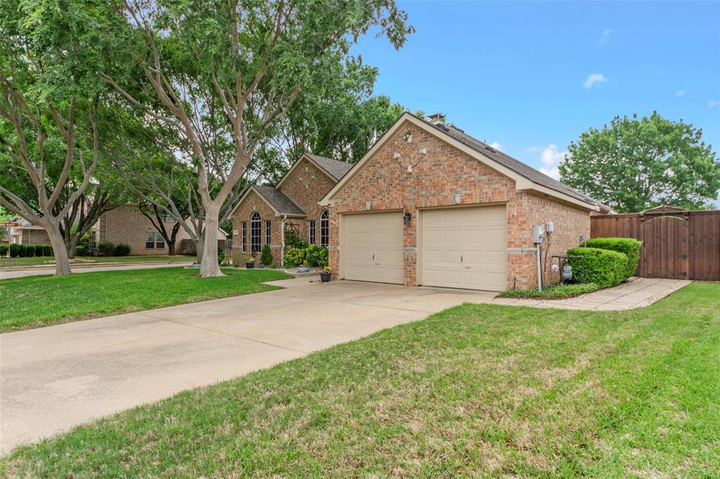 1301 Rosewood Trail