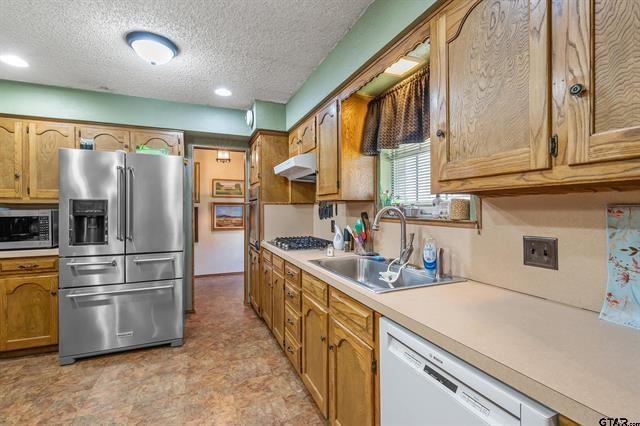 DOWD ADDITION - Residential