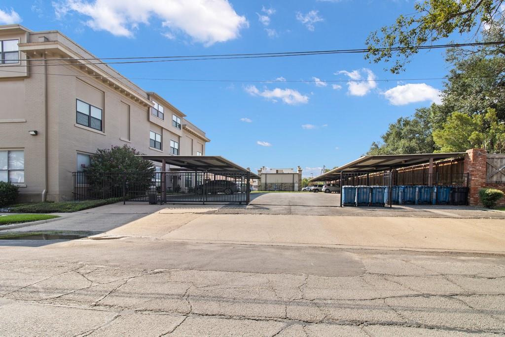 CORSICANA - Residential