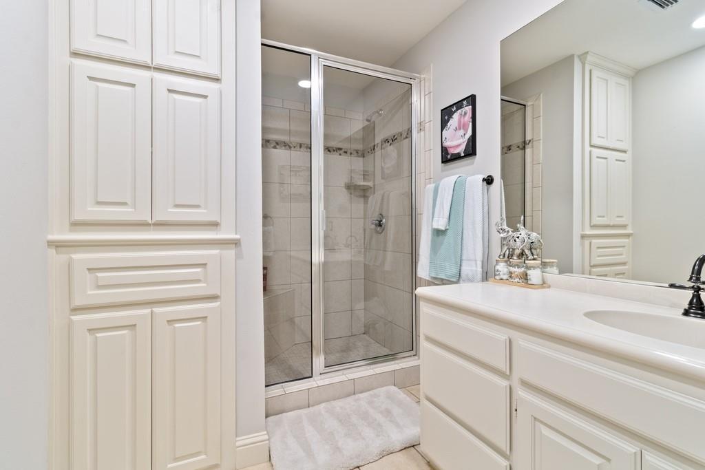 CORSICANA - Residential