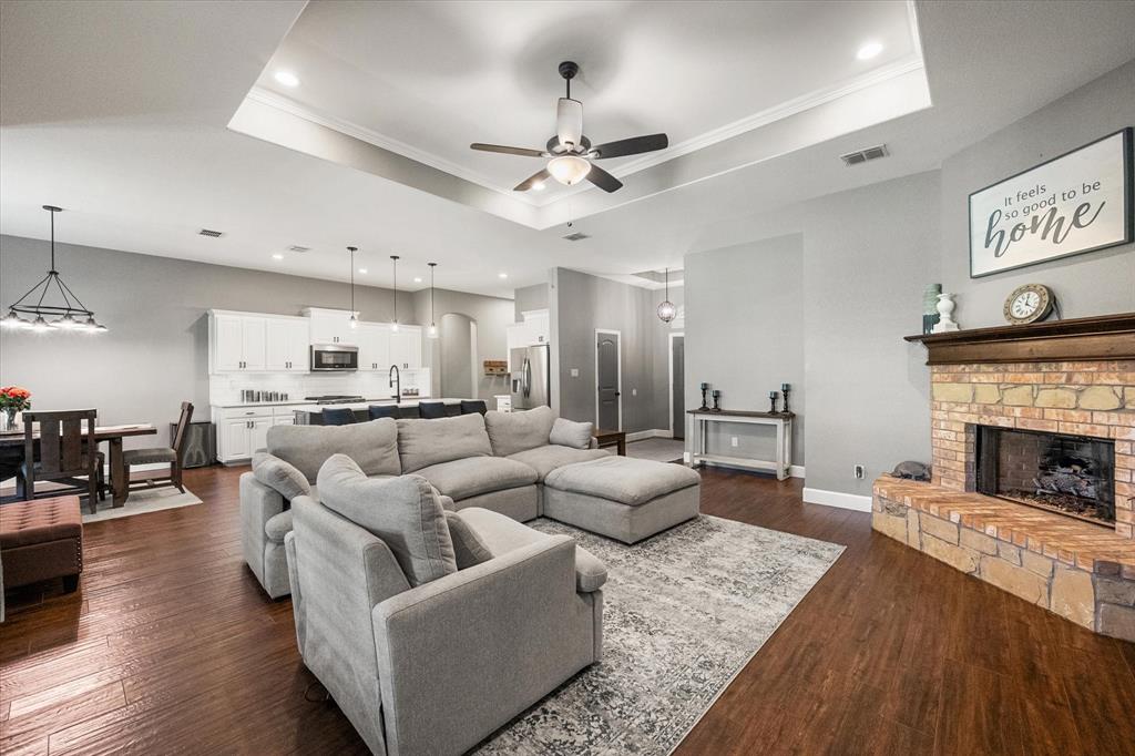 6521 Deer Horn Drive