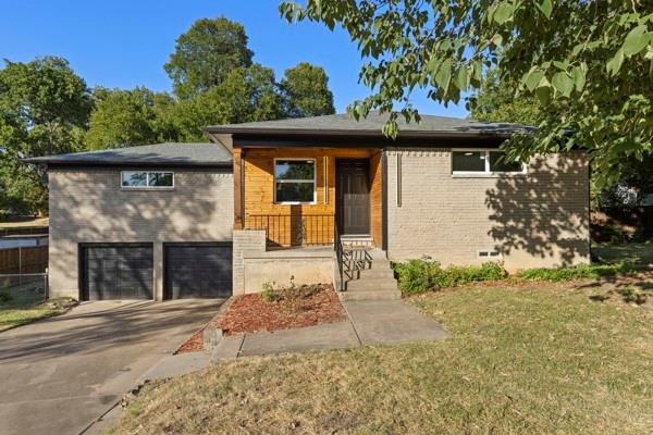 1130 Lodema Lane