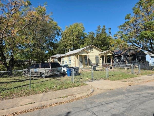 Strickland & Wells - Residential Income