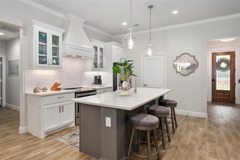 Tiny photo for 245 Colonial Drive, Mabank, TX 75156 (MLS # 21102788)