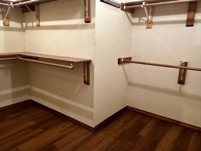 Mc Kamy Oaks Add - Residential Lease