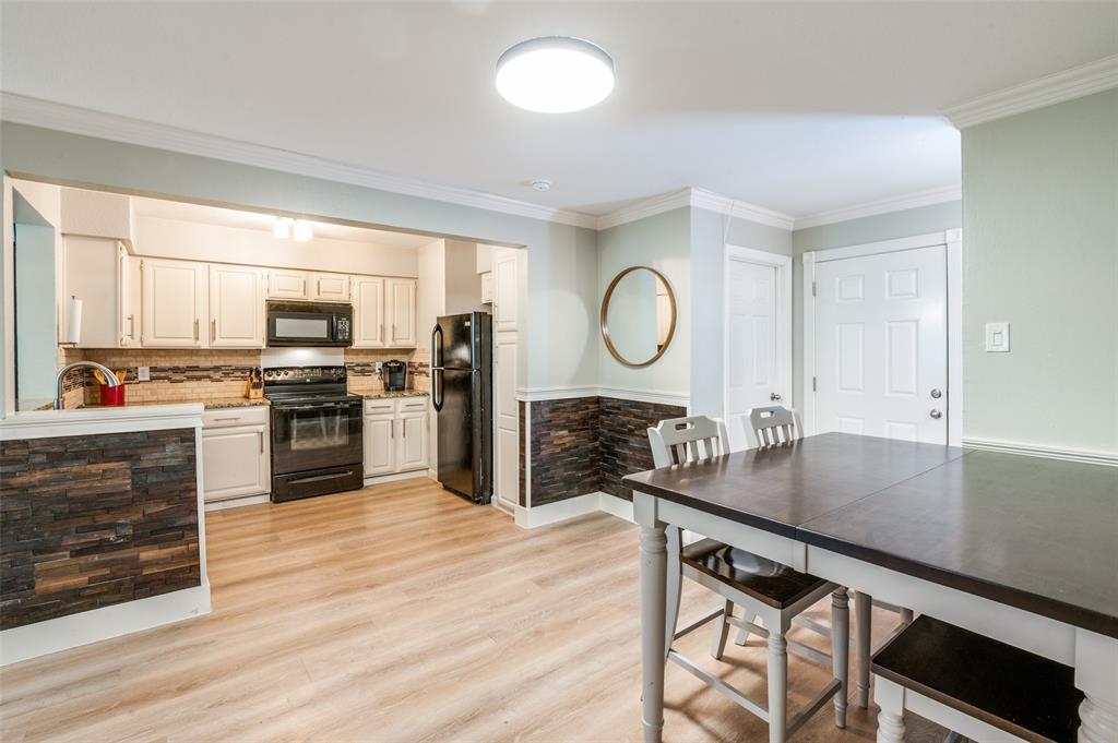 Preston Racquet Club Condo - Residential