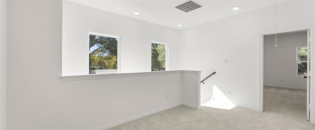 Sereno Oaks at Buckner Terrace - Residential