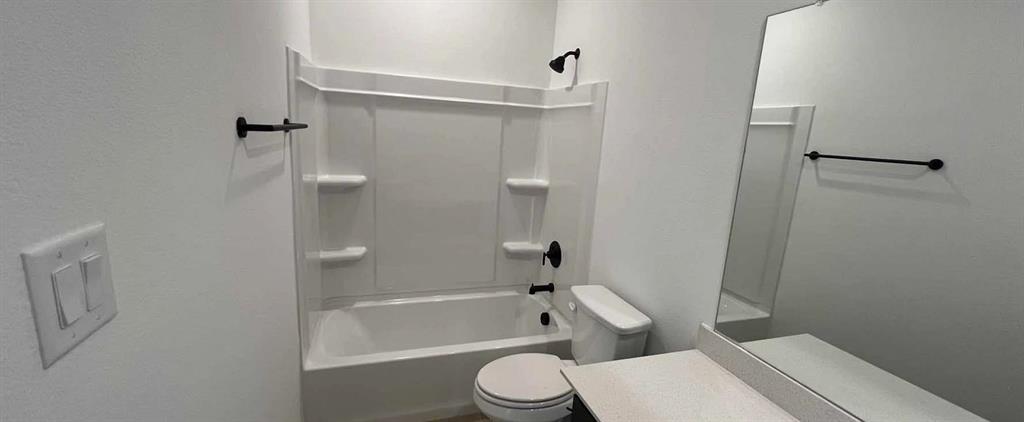 Sereno Oaks at Buckner Terrace - Residential