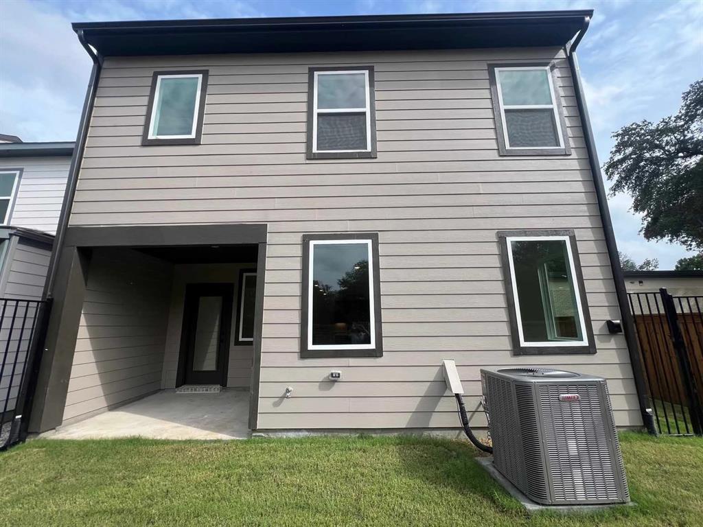 2637 Lost Maples Lane