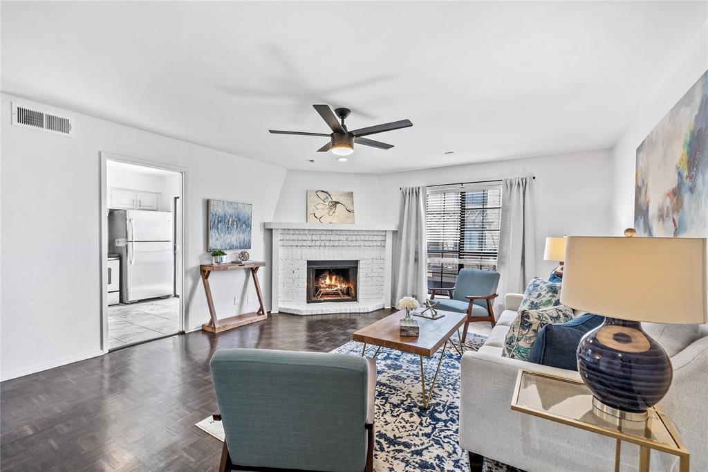 University Crossroads 01 & 02 - Residential