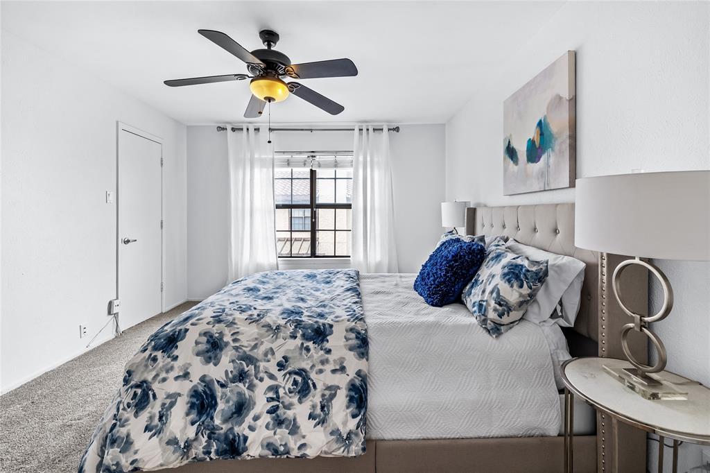 University Crossroads 01 & 02 - Residential