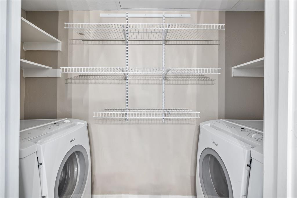 University Crossroads 01 & 02 - Residential