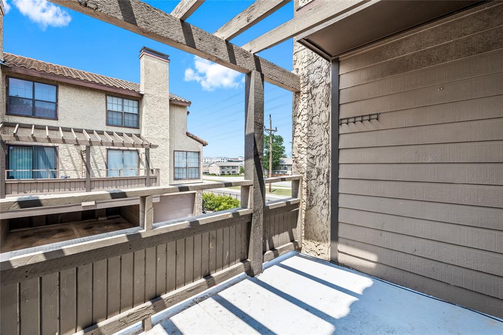 University Crossroads 01 & 02 - Residential