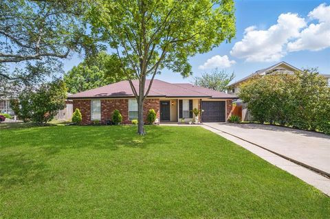 704 Loganwood Drive Royse City TX 75189