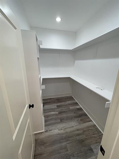 730 E Woodard Street