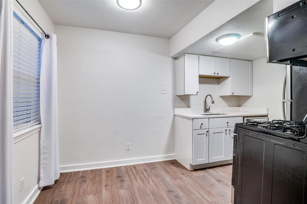 4927 San Jacinto Street 113