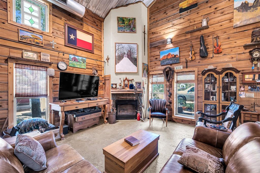 Lone Star Estates - Residential