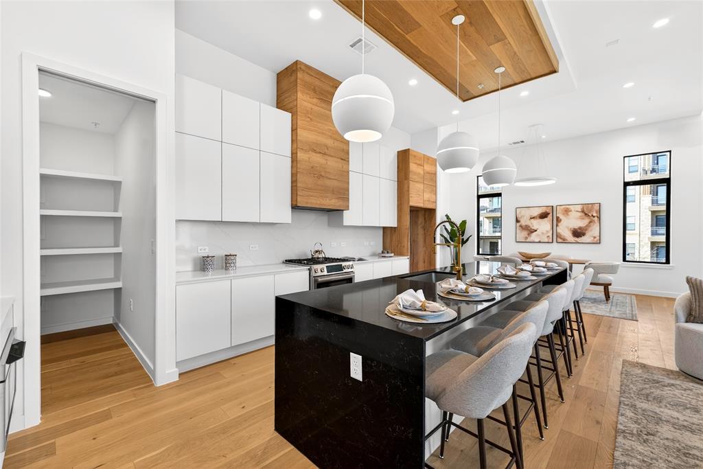 View Retail Condo - Residential