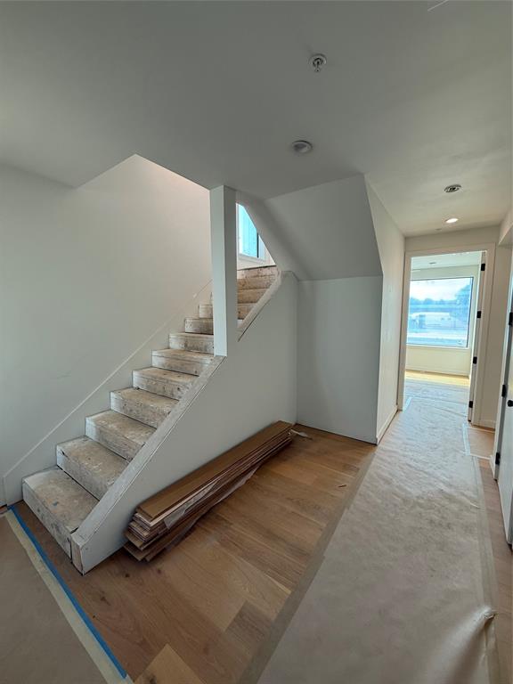1111 Raiford Road 105