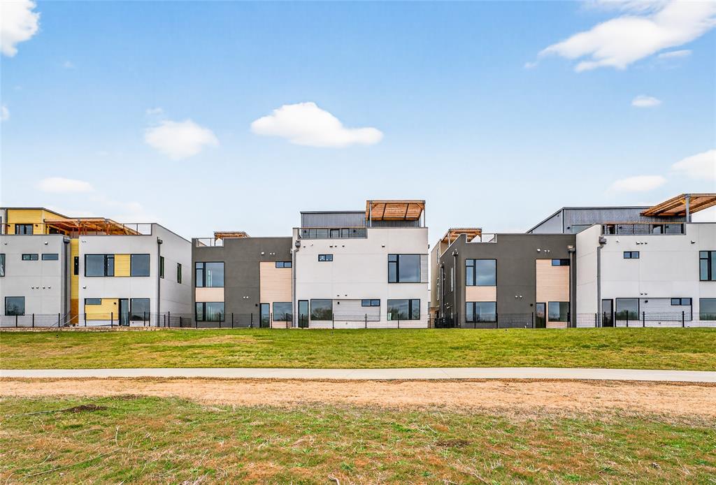 View Retail Condo - Residential