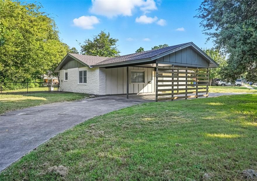 Beautifully updated 3-bed, 2-bath on oversized corner lot in Casa View Oaks! This light & bright home features wood floors, fresh paint, updated fixtures & finishes throughout. The open floor plan flows into a modern kitchen with new cabinets, quartz counters, subway tile backsplash, stainless steel appliances & gas range. Awesome flex space that can be used as an office. Bathrooms showcase custom-tiled showers and stylish new vanities. Brand-new HVAC system and Roof. Spacious 2-car carport with large circular drive. Prime location near Bryan Adams HS, White Rock Lake trails, Casa Linda Plaza, Lakewood dining, and Dallas Arboretum with easy highway access. Discounted rate options and no lender fee future refinancing may be available for qualified buyers of this home.