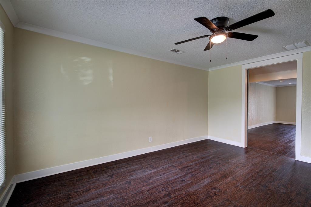 1507 Crestridge Drive