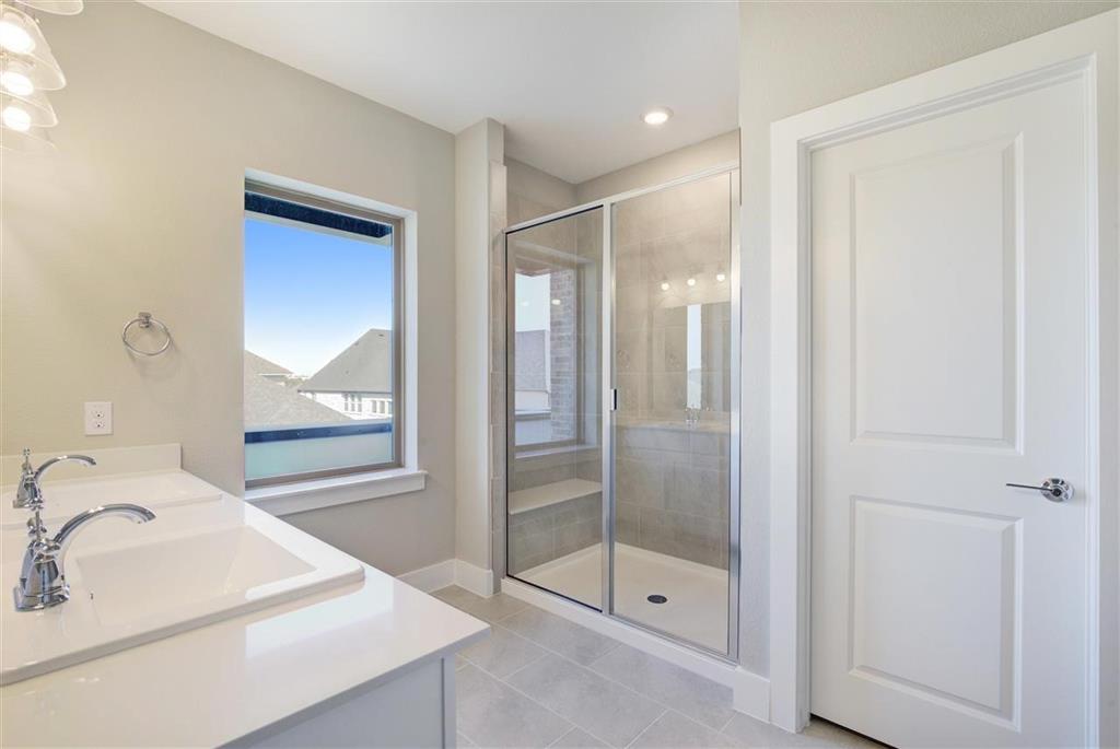 Montgomery Ridge Ph III - Residential Lease